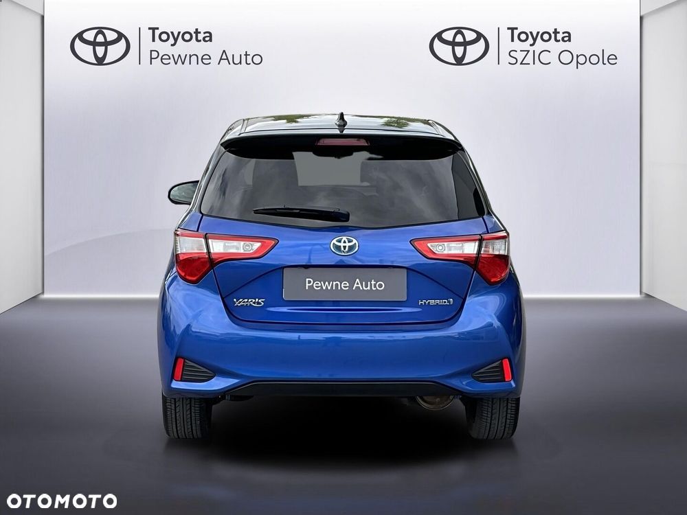 Toyota Yaris - 4
