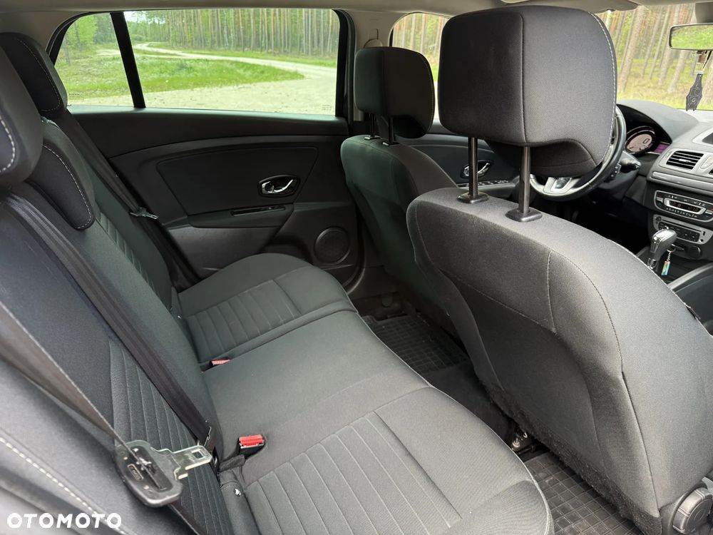 Renault Megane ENERGY TCe 130 EDC LIMITED - 12