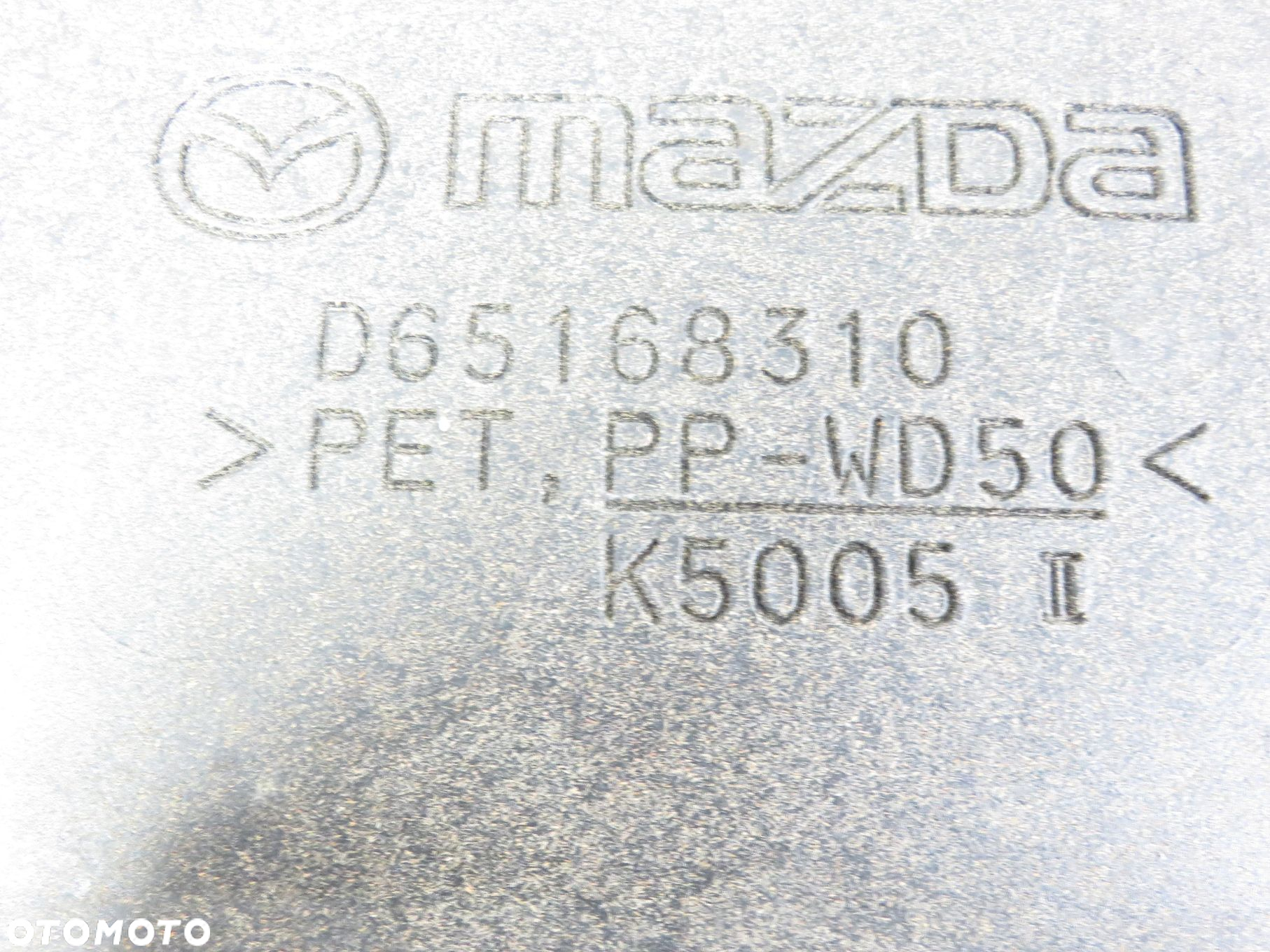 PÓŁKA BAGAŻNIKA MAZDA 2 II DE  D65168310 - 2