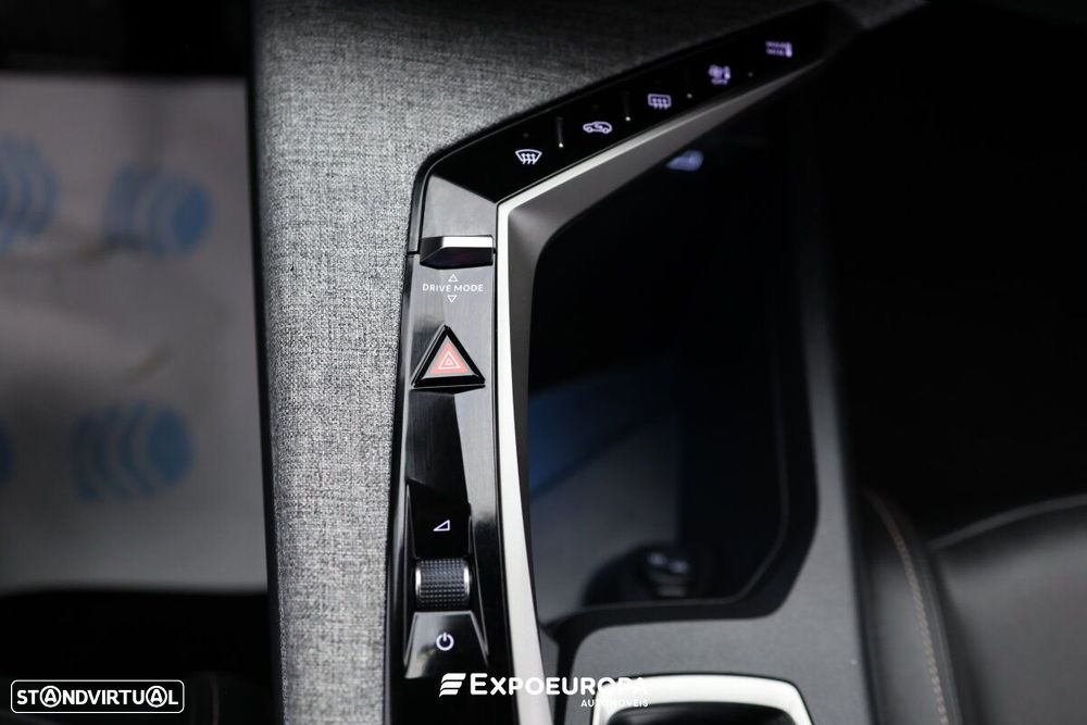 Peugeot 5008 1.2 Hybrid Allure Pack e-DCS6 - 21