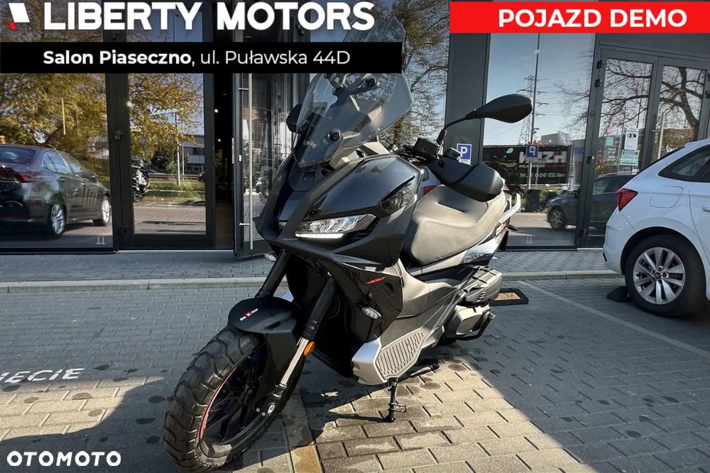 Aprilia SR