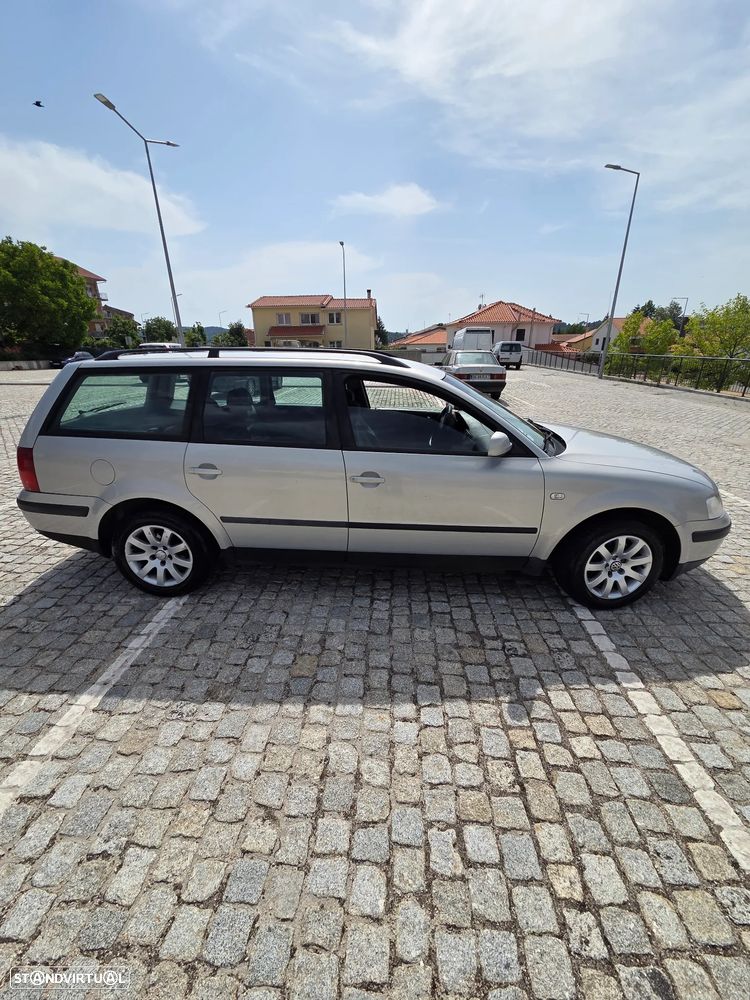 VW Passat Variant 1.9 TDi Confortline - 2