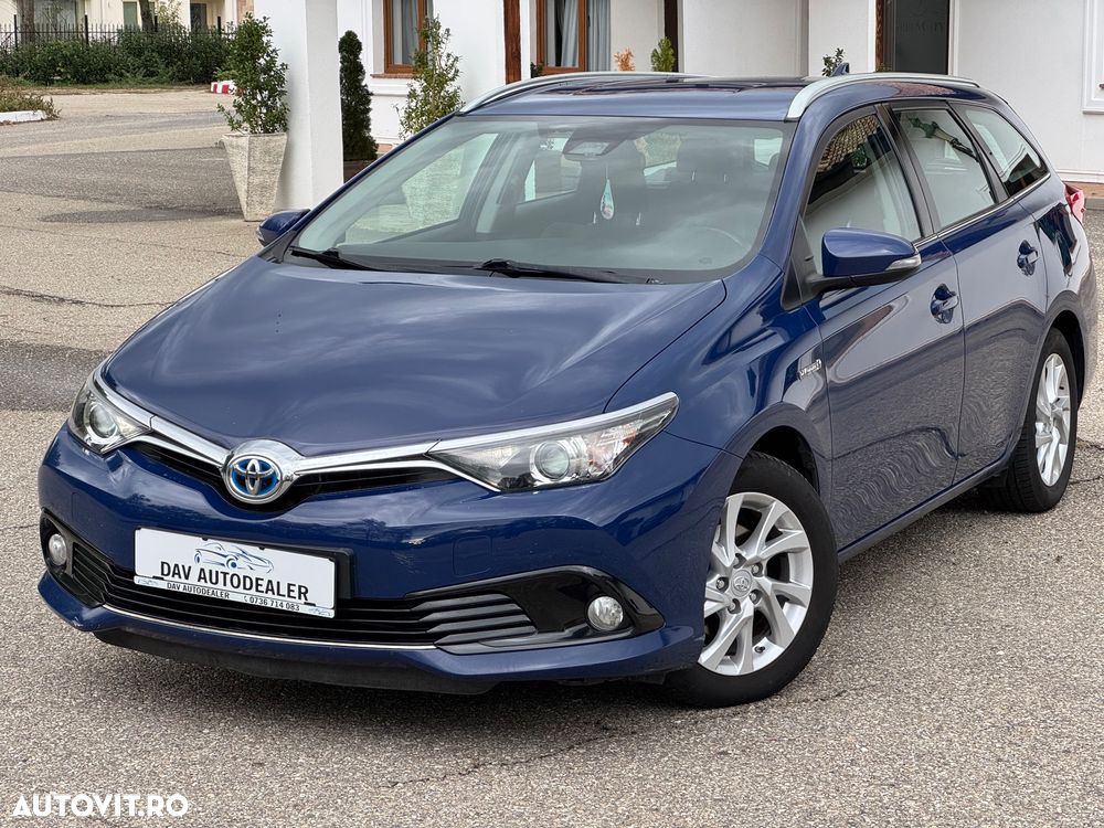 Toyota Auris 1.8 L VVT-i Hybrid Luna - 2