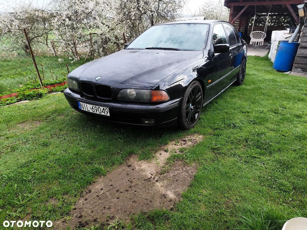 BMW Seria 5 - 1