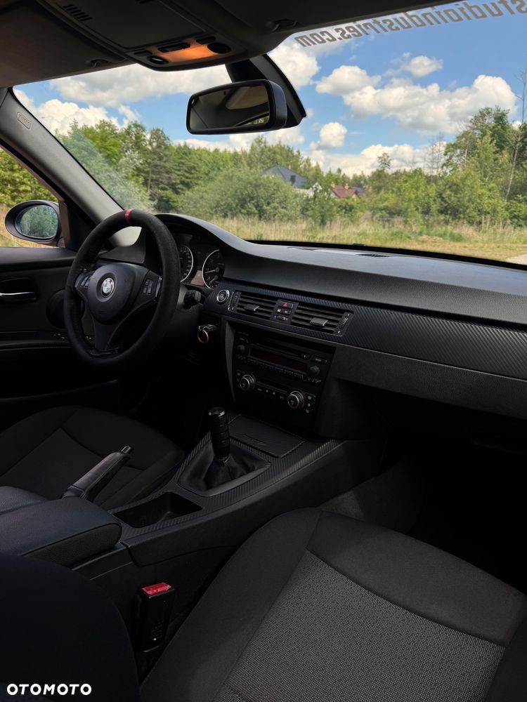BMW Seria 3 - 11