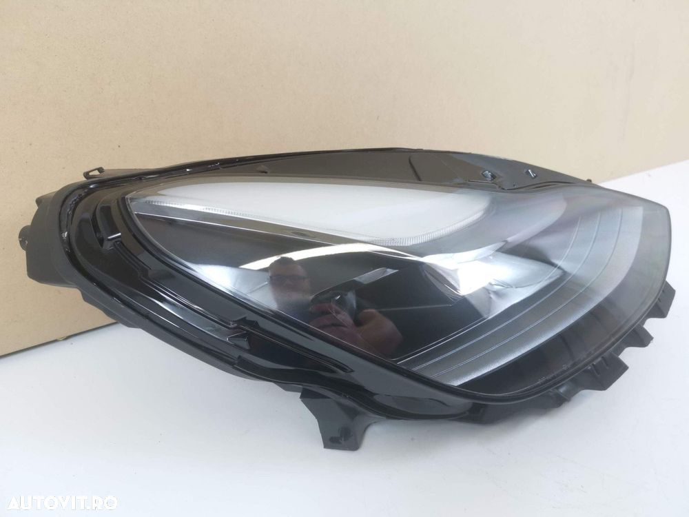 Far Dreapta Led   Tesla Model 3/Y 2020 2021 2022 2023 Original In Star - 3