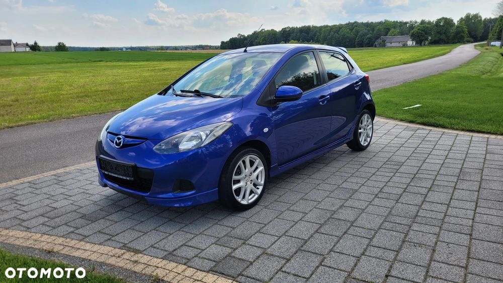 Mazda 2 - 1