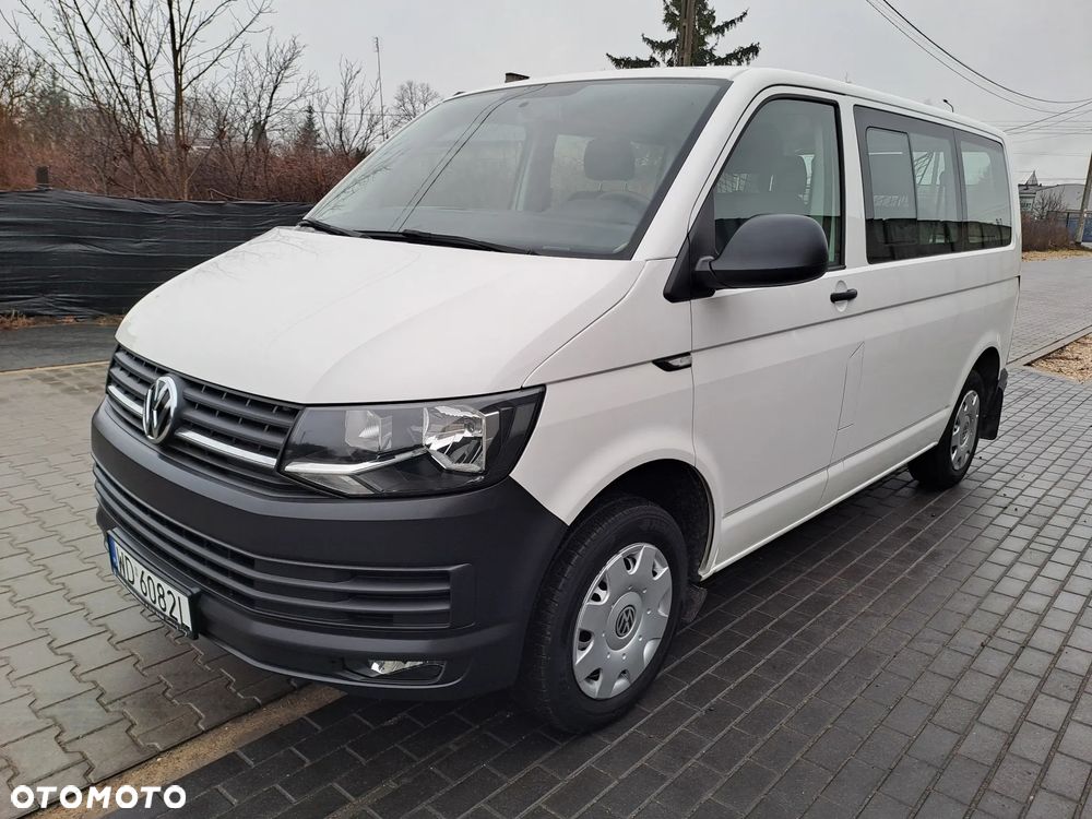 Volkswagen Transporter - 1