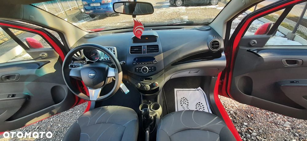 Chevrolet Spark - 28