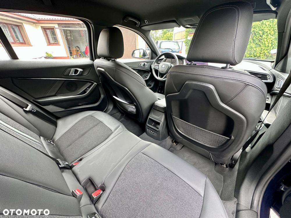 BMW Seria 1 116d Sport Line - 8