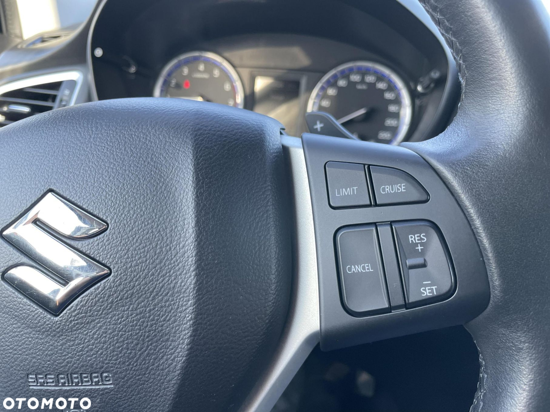 Suzuki SX4 S-Cross 1.0 T Premium 4WD - 22