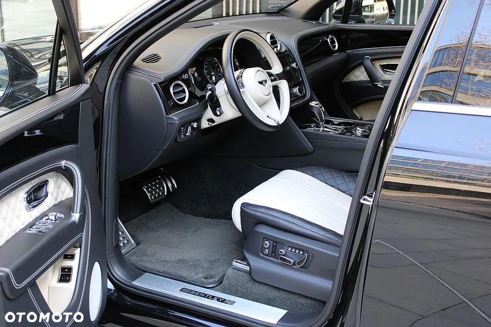 Bentley Bentayga Diesel - 12