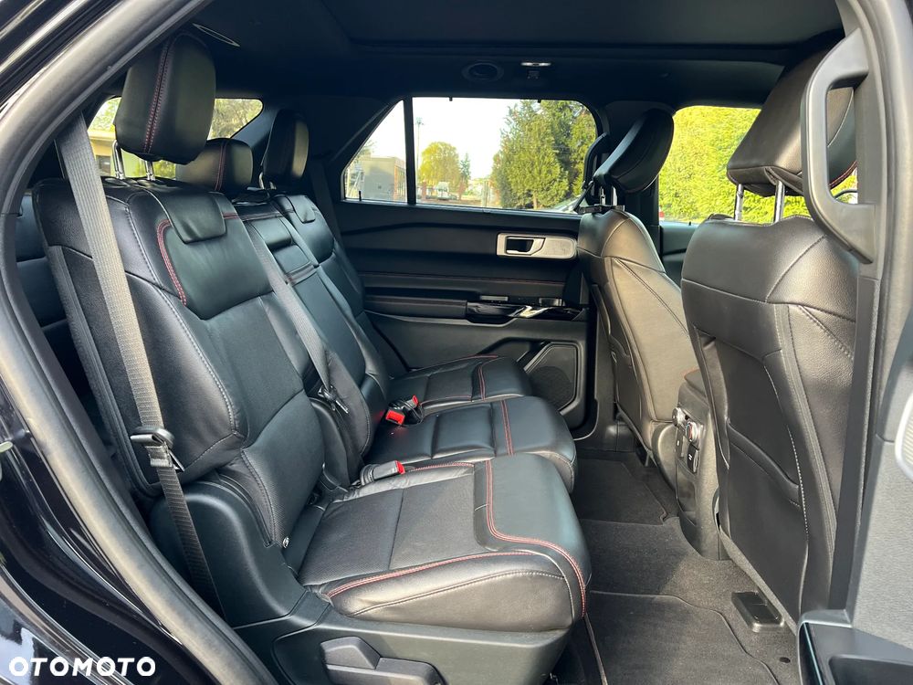 Ford Explorer 3.0 EcoBoost PHEV 4WD ST-Line - 15