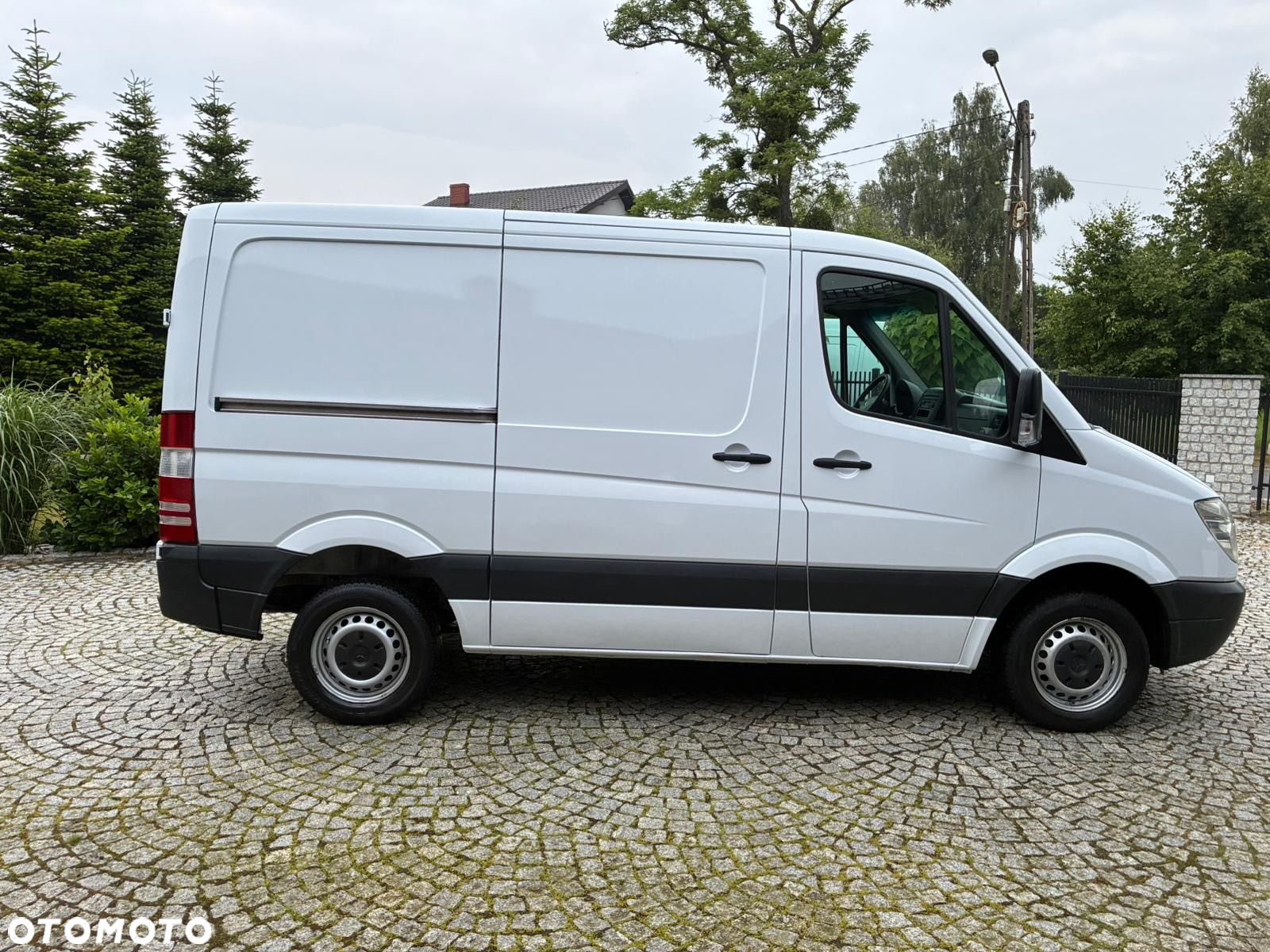 Mercedes-Benz Sprinter 906 311 CDI - 8