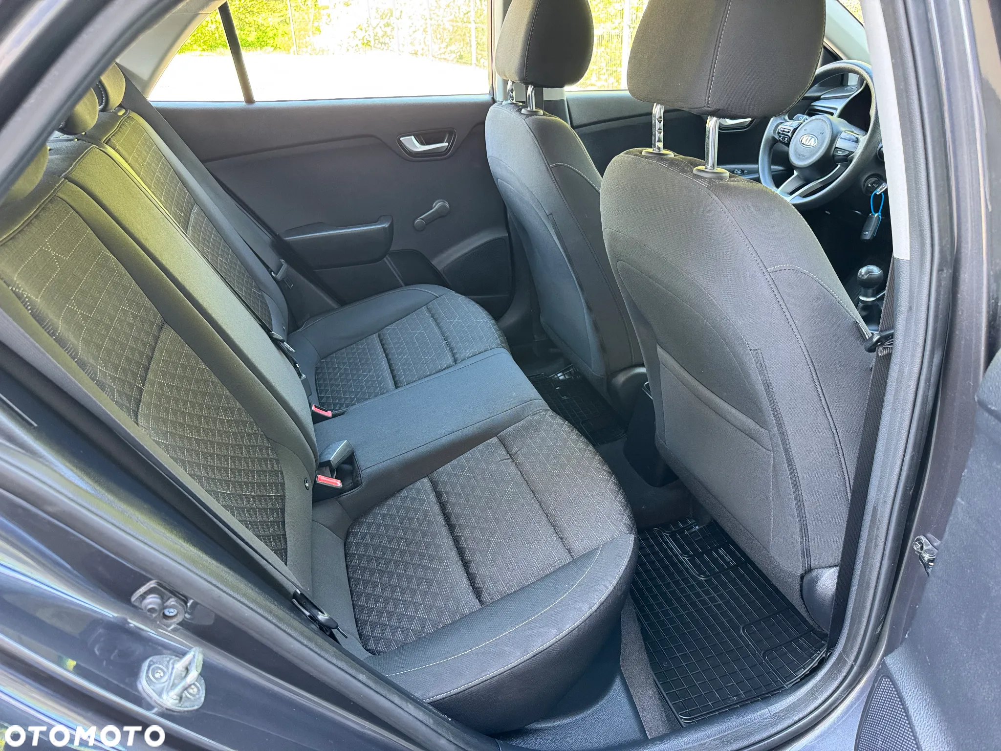 Kia Rio 1.2 Edition 7 - 18