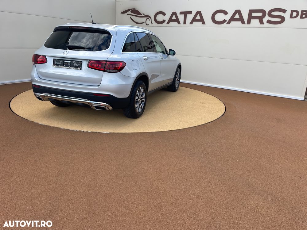 Mercedes-Benz GLC 300 d 4MATIC 9G-TRONIC - 13