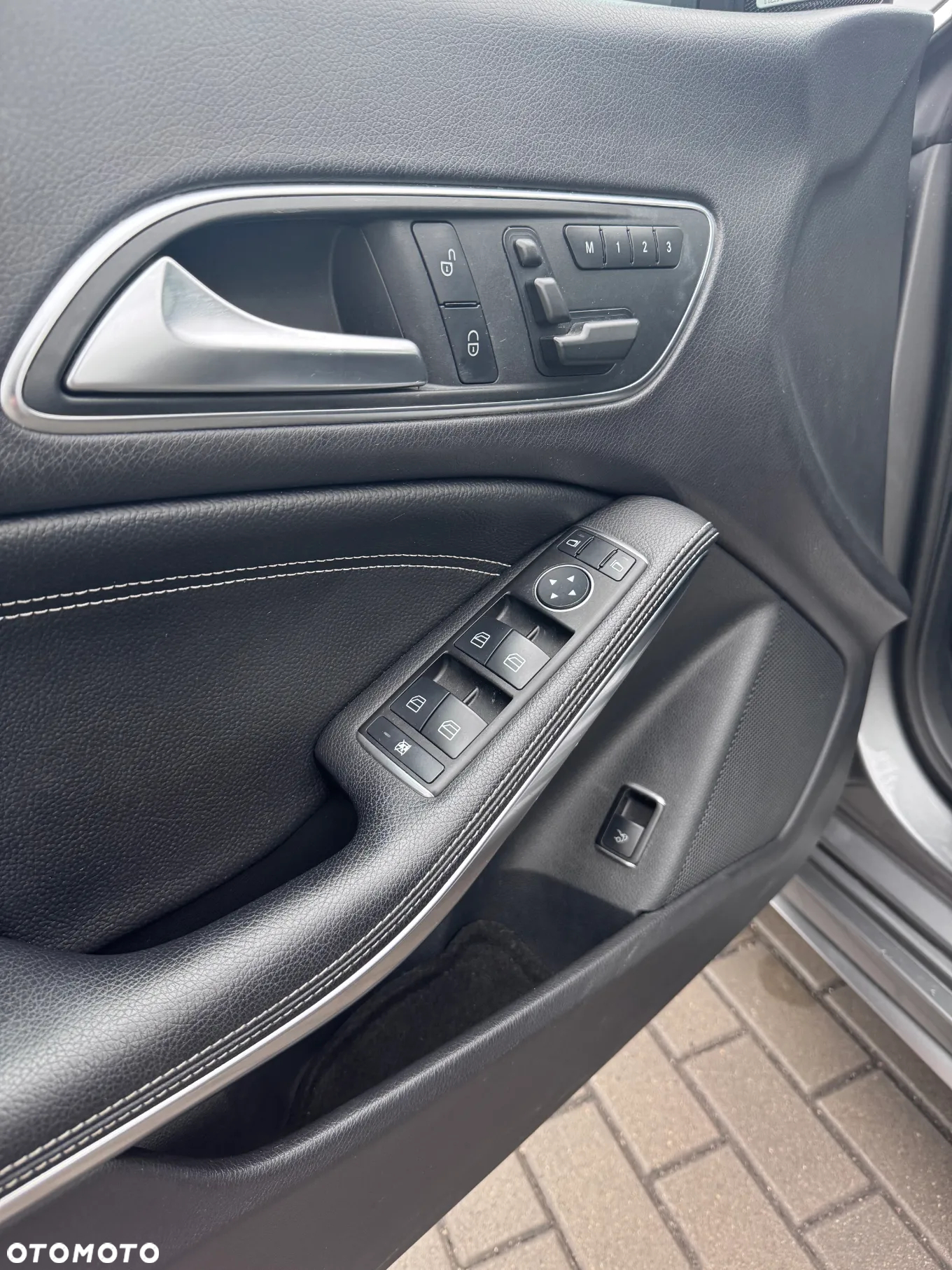 Mercedes-Benz CLA 250 4Matic 7G-DCT AMG Line - 9