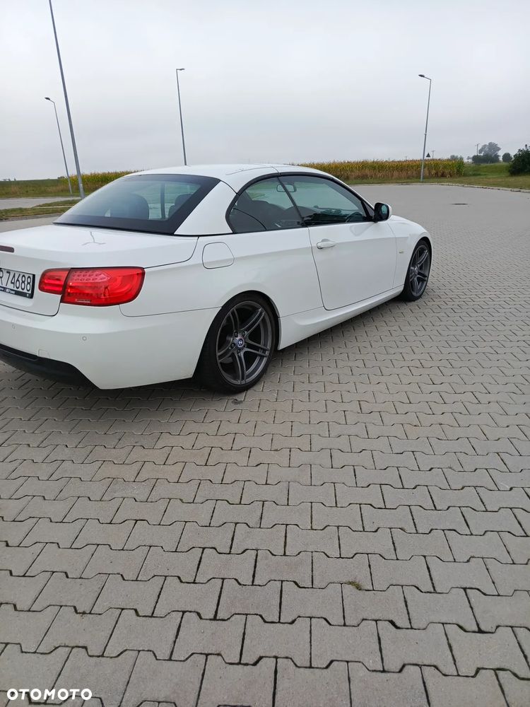 BMW Seria 3 320d - 38
