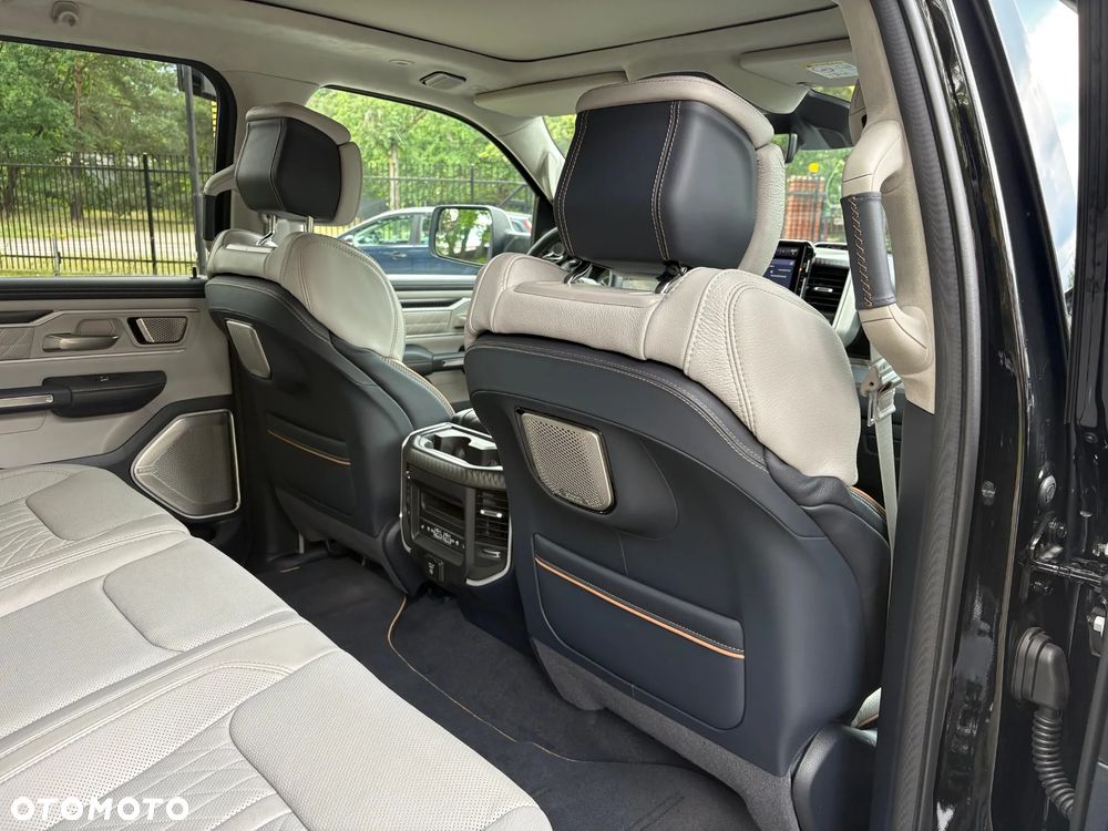 RAM 1500 Tungsten - 18