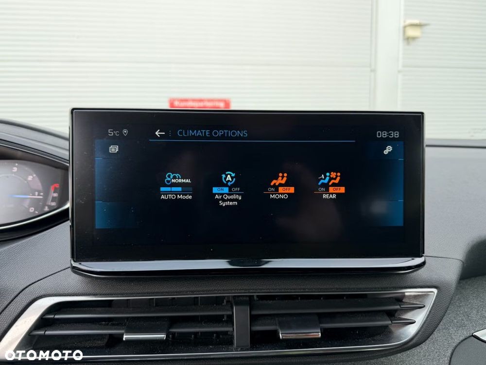 Peugeot 5008 BlueHDi 130 EAT8 Allure - 10