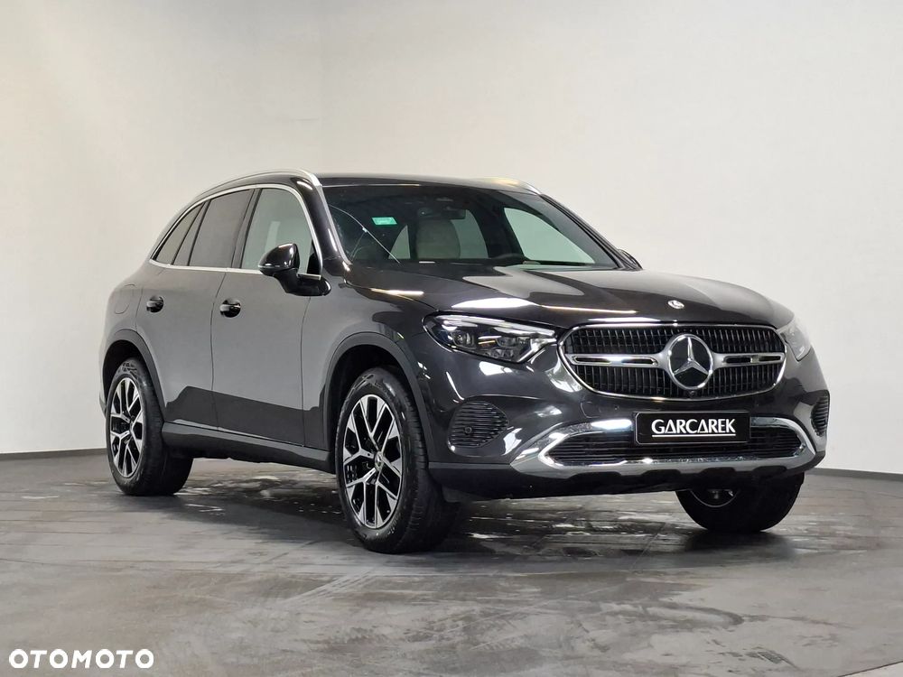 Mercedes-Benz GLC 300 e PHEV 4-Matic Avantgarde - 10