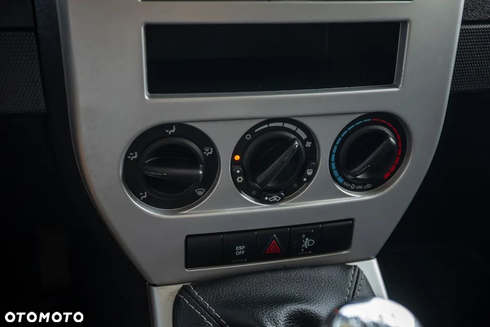 Jeep Patriot - 24