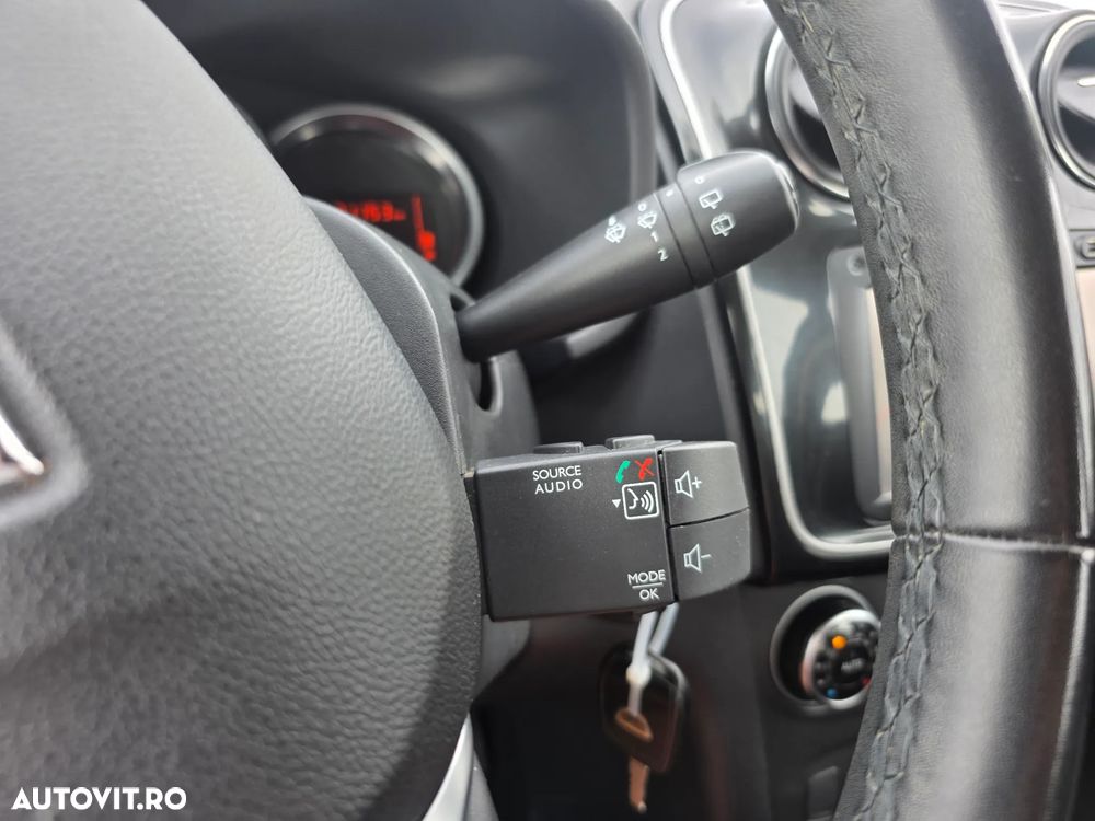Dacia Sandero Stepway TCe 90 (S&S) Celebration - 21
