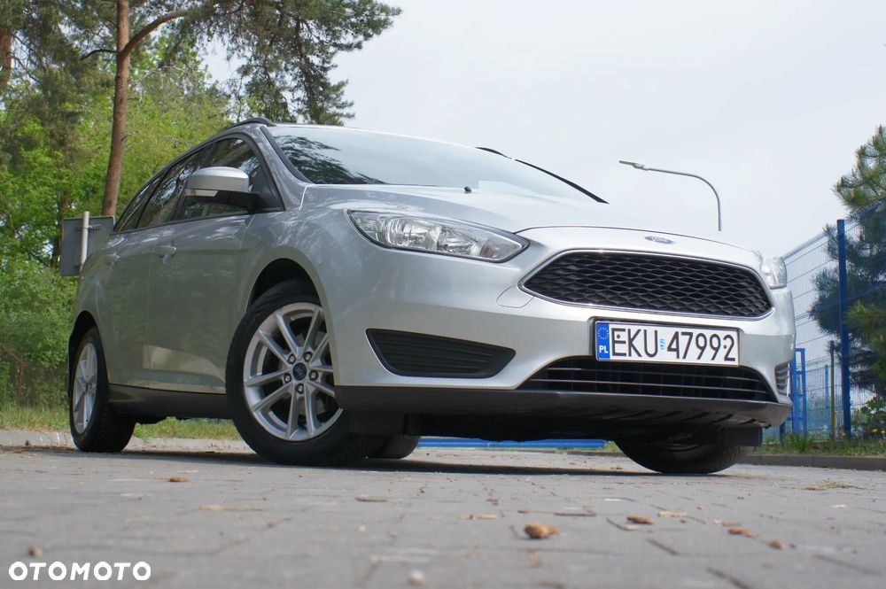 Ford Focus 1.5 TDCi DPF Start-Stopp-System Ambiente - 14
