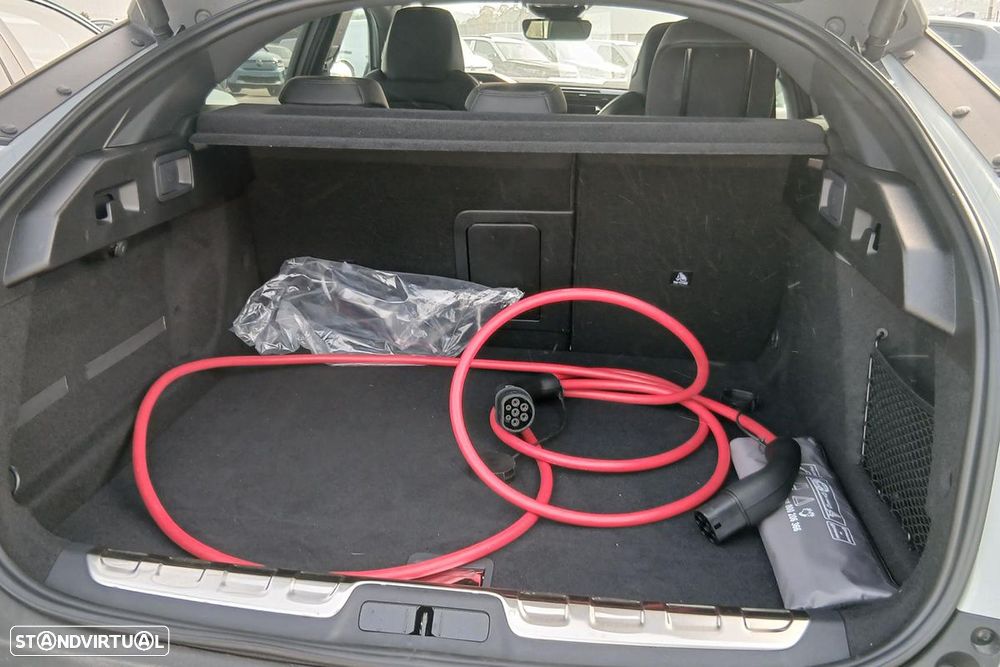 Peugeot E-408 58 kWh GT - 17