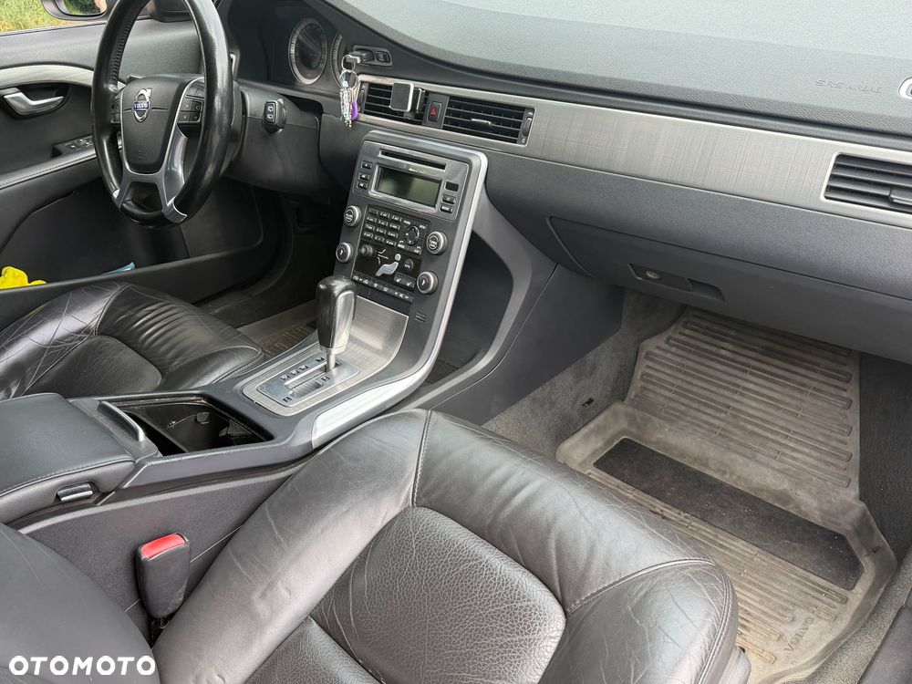 Volvo V70 D3 Geartronic Kinetic - 22