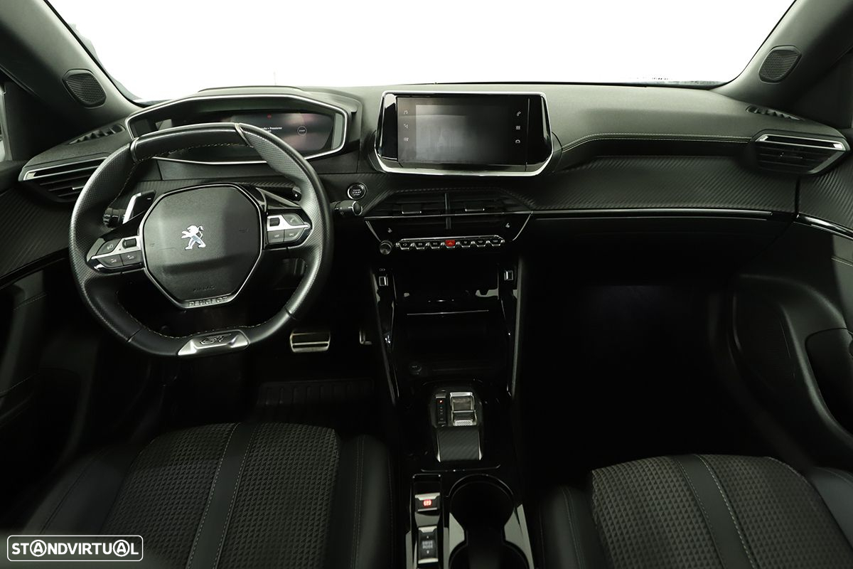 Peugeot 2008 1.2 PureTech GT EAT8 - 8