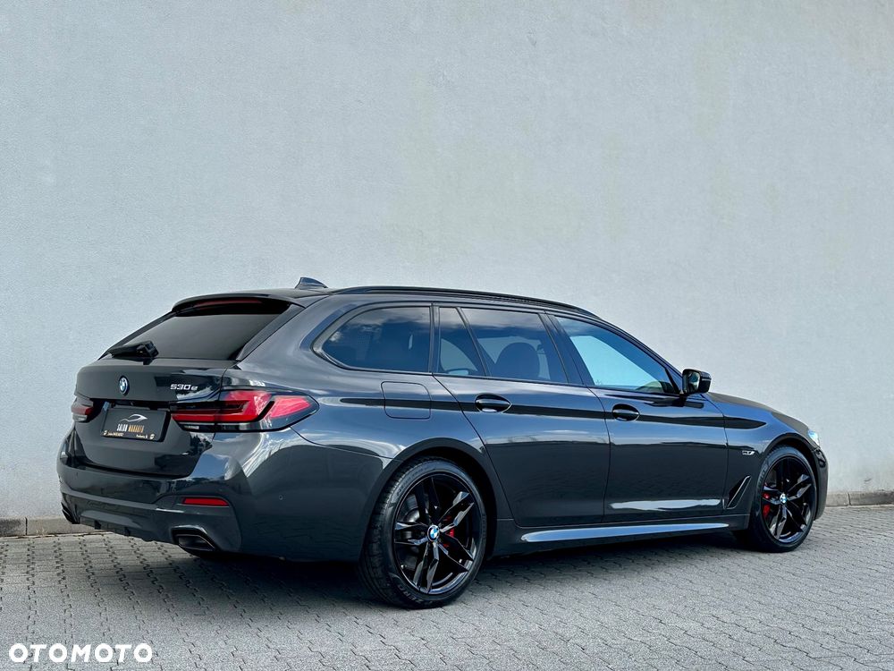 BMW Seria 5 530e M Sport sport - 13