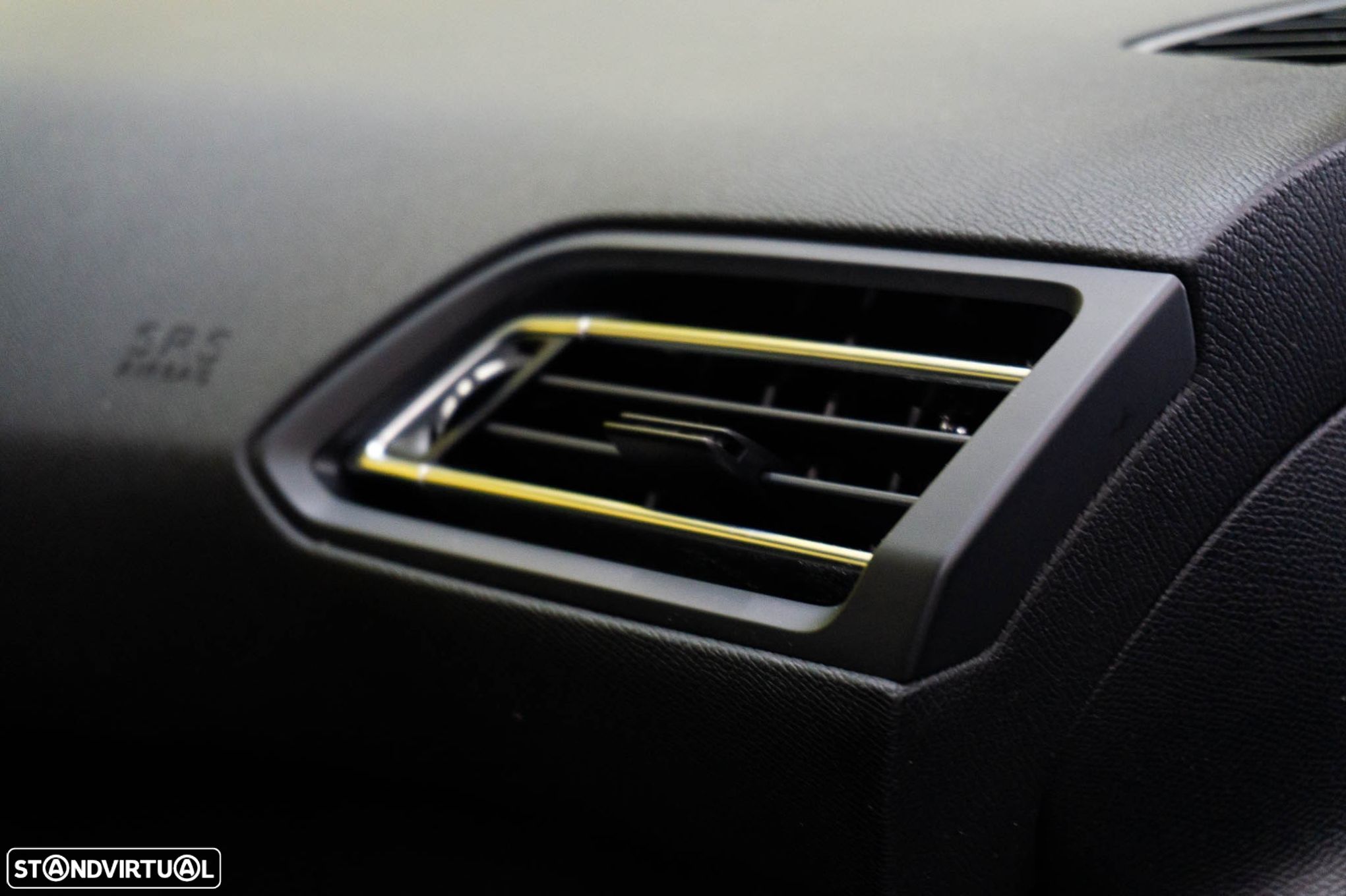 Peugeot 308 1.2 PureTech Allure - 31