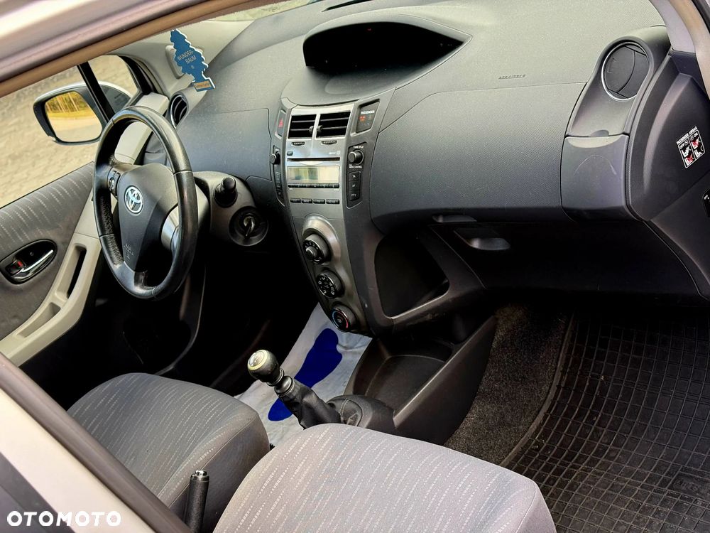 Toyota Yaris 1.4 D-4D Edition - 13