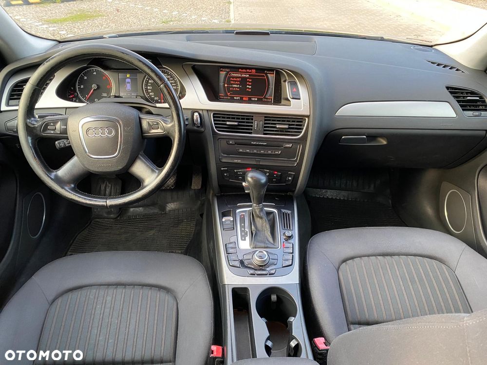 Audi A4 Avant 2.0 TDI Multitronic - 11