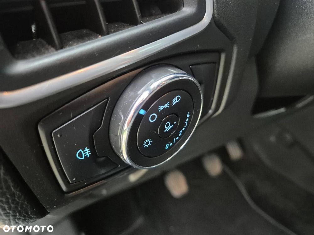 Ford Focus - 11