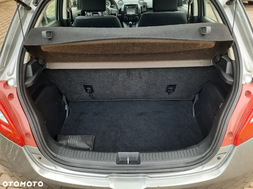 Mazda 2 1.3 90th Anniversary - 17