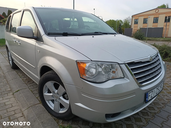 Chrysler Grand Voyager 2.8 CRD Automatik Touring