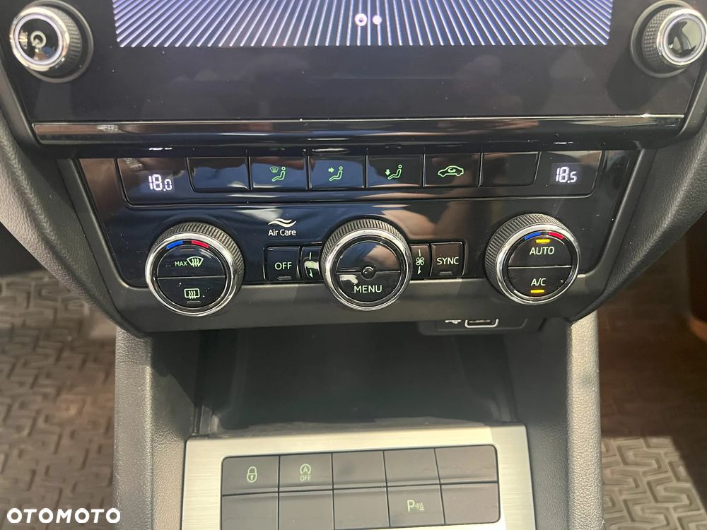 Skoda Octavia 1.5 TSI ACT Ambition DSG - 21