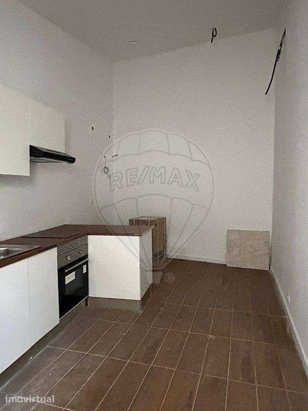 Moradia T0 para venda - Grande imagem: 2/10