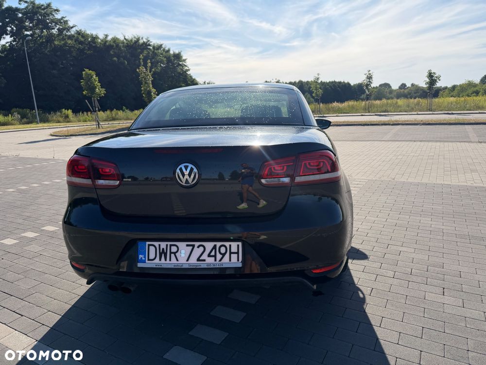 Volkswagen Eos - 22