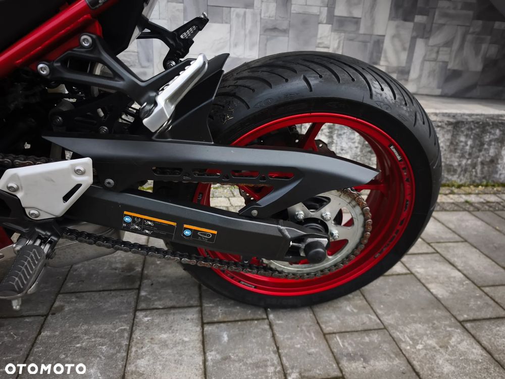 Kawasaki Z 900 - 13