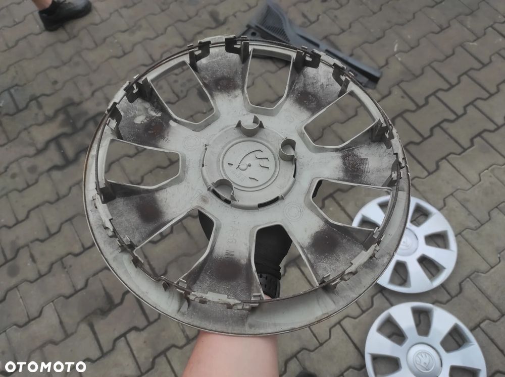 KOŁPAKI KOŁPAK R15 6V0601147 3 SZT SKODA WYSYŁKA !!!!!! - 5