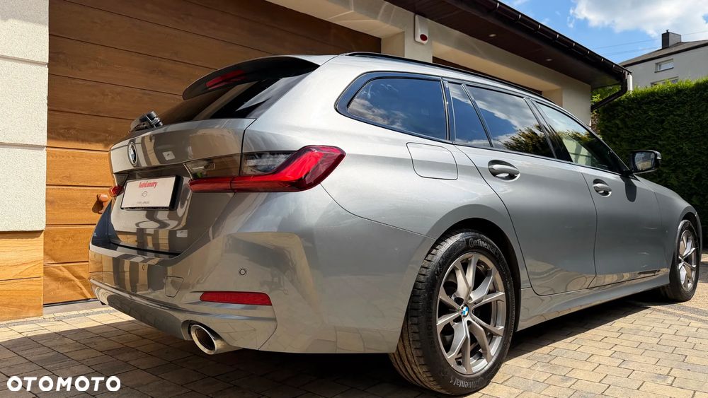 BMW Seria 3 320d M Sport Shadow sport - 11