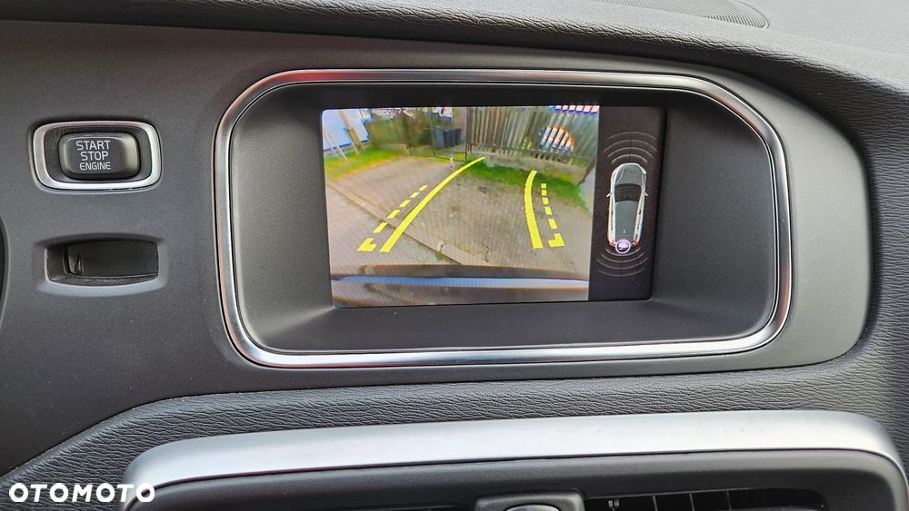 Volvo V40 T3 Drive-E R-Design Momentum - 27