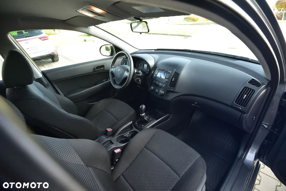 Hyundai i30 1.6 CRDi Comfort - 21