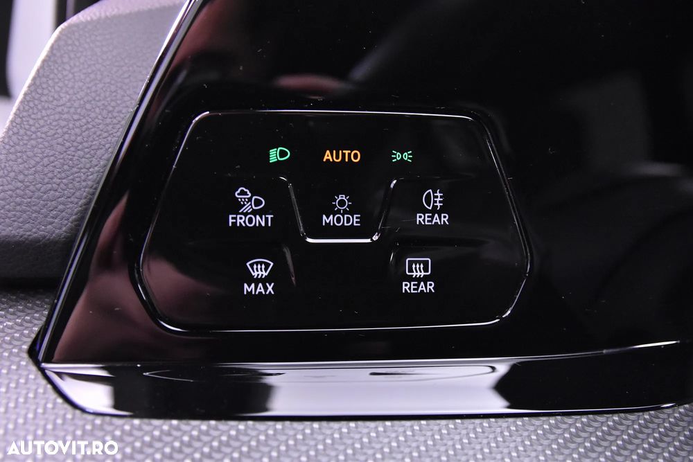 Volkswagen Golf 2.0 TSI DSG 4Motion R - 15