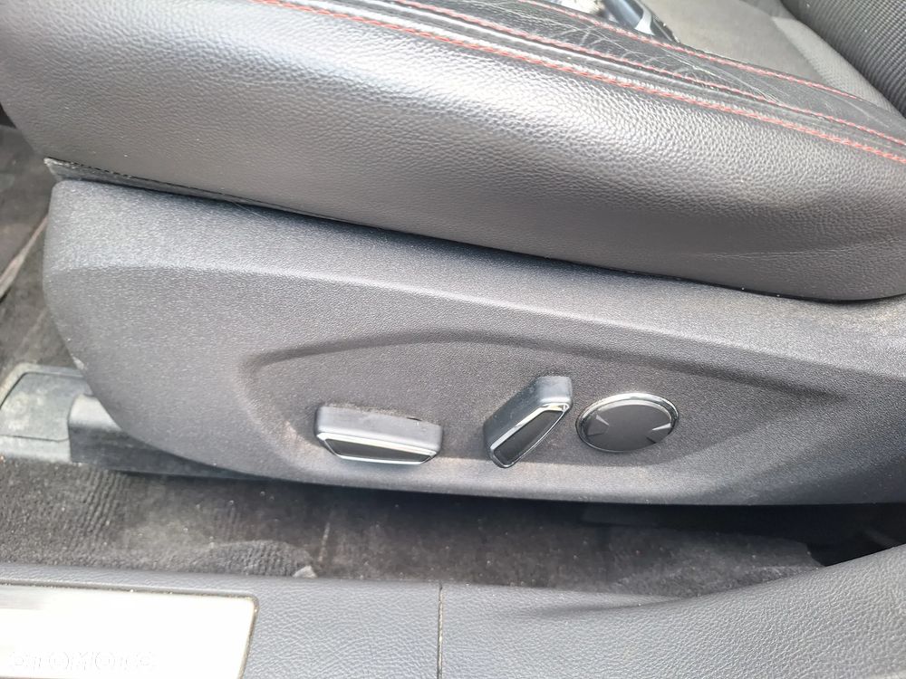 Ford Mondeo 2.0 TDCi ST-Line - 15