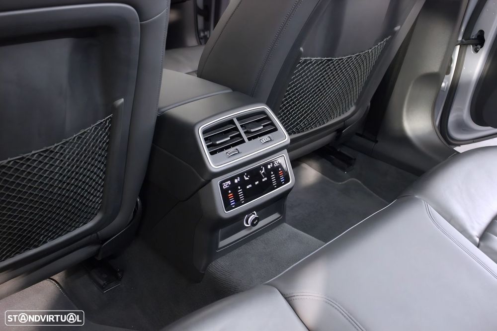 Audi A6 Avant 40 TDI S tronic - 16