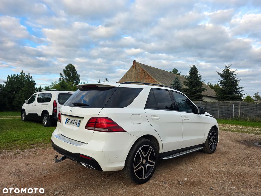 Mercedes-Benz GLE 350 d 4Matic 9G-TRONIC AMG Line - 7